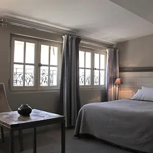 3* Hotel De L'amphithéâtre